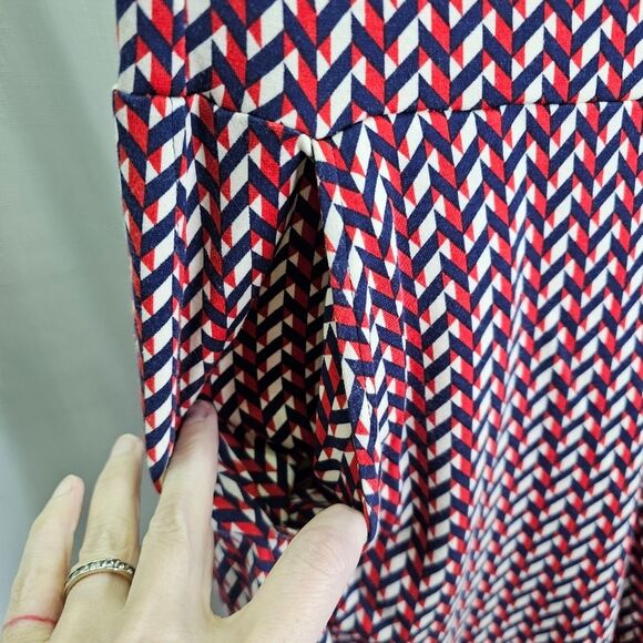 CAbi Red and Blue Kelly Geometric Print Wide Leg Jersey Knit Pant Size Small - Picture 4 of 12